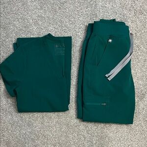 Figs Forest Green Scrub Top and Jogger Pants Set